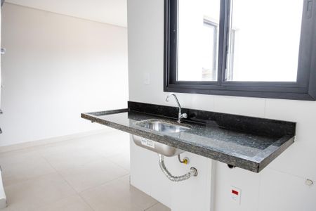 Apartamento à venda com 92m², 2 quartos e 2 vagas Apartamento à venda com 92m², 2 quartos e 2 vagasCozinha