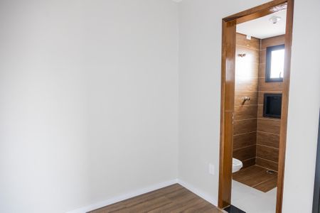 Apartamento à venda com 92m², 2 quartos e 2 vagas Apartamento à venda com 92m², 2 quartos e 2 vagasSuíte