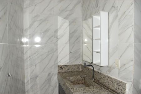 Casa à venda com 350m², 2 quartos e 1 vagaBanheiro da Suíte 1