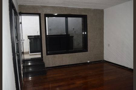 Casa à venda com 350m², 2 quartos e 1 vagaSuíte 2