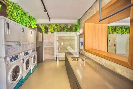 Studio para alugar com 21m², 1 quarto e sem vaga Studio para alugar com 21m², 1 quarto e sem vagaÁrea comum - Lavanderia