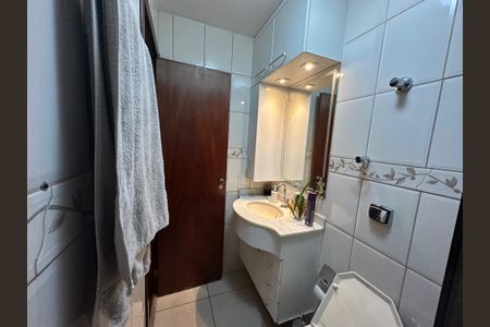 Apartamento à venda com 85m², 3 quartos e 1 vagaBanheiro 1