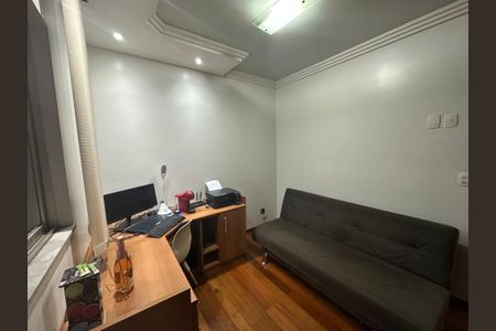 Apartamento à venda com 85m², 3 quartos e 1 vagaQuarto 2
