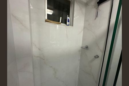 Apartamento à venda com 85m², 3 quartos e 1 vagaBanheiro 2