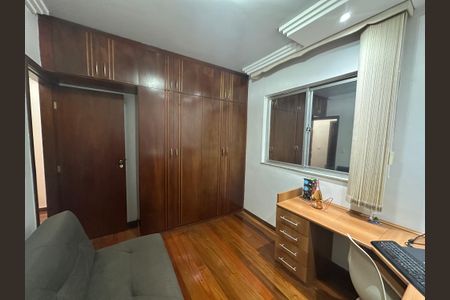 Apartamento à venda com 85m², 3 quartos e 1 vagaQuarto 2