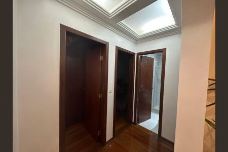 Apartamento à venda com 85m², 3 quartos e 1 vagaCorredor