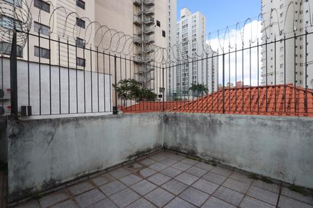 Casa à venda com 200m², 3 quartos e 2 vagasVaranda - Quartos 1 e 2