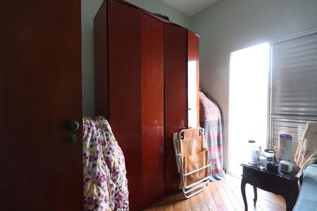 Casa à venda com 200m², 3 quartos e 2 vagasQuarto 2