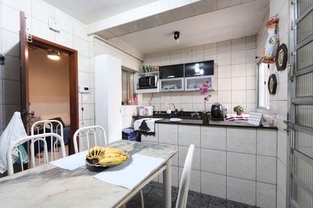 Casa à venda com 200m², 3 quartos e 2 vagasCozinha/Copa