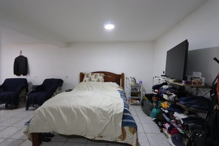 Casa à venda com 200m², 3 quartos e 2 vagasQuarto da Edícula