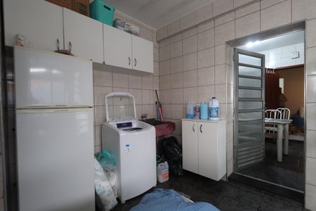 Casa à venda com 200m², 3 quartos e 2 vagasLavanderia