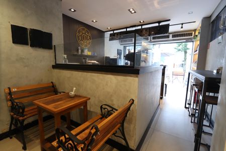 Casa à venda com 200m², 3 quartos e 2 vagasGaragem/Loja