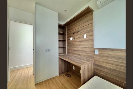 Apartamento à venda com 135m², 3 quartos e 2 vagasQuarto