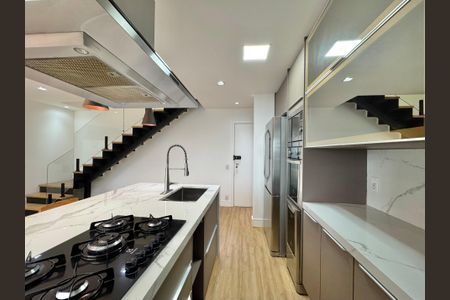 Apartamento à venda com 135m², 3 quartos e 2 vagasCozinha e Área de Serviço