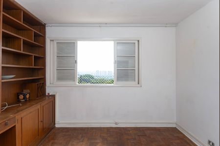 Apartamento à venda com 141m², 2 quartos e 1 vaga Apartamento à venda com 141m², 2 quartos e 1 vagaQuarto 1