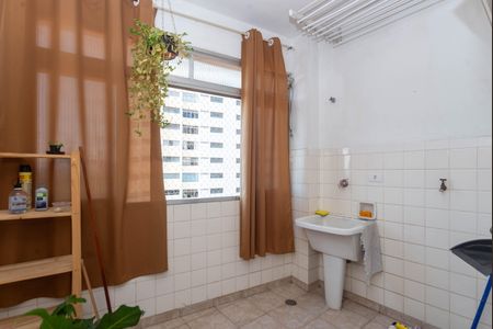 Apartamento à venda com 141m², 2 quartos e 1 vaga Apartamento à venda com 141m², 2 quartos e 1 vagaÁrea de Serviço