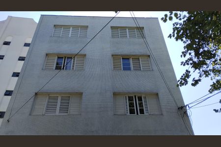 Apartamento à venda com 141m², 2 quartos e 1 vaga Apartamento à venda com 141m², 2 quartos e 1 vagaFachada