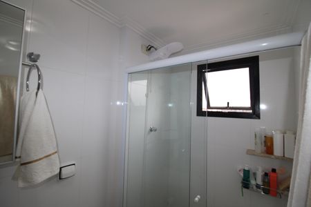 Apartamento à venda com 87m², 3 quartos e 2 vagasQuarto 3 - Banheiro