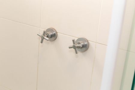 Apartamento à venda com 88m², 3 quartos e 2 vagas Apartamento à venda com 88m², 3 quartos e 2 vagasBanheiro da Suíte