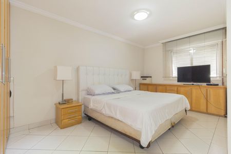 Apartamento à venda com 136m², 3 quartos e 1 vaga Suíte