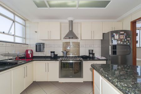 Apartamento à venda com 136m², 3 quartos e 1 vagaCozinha