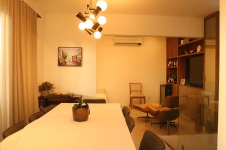 Apartamento à venda com 200m², 3 quartos e 3 vagasCobertura