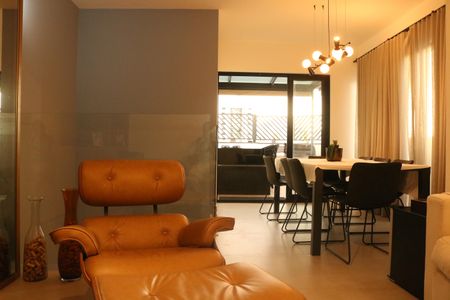 Apartamento à venda com 200m², 3 quartos e 3 vagasCobertura