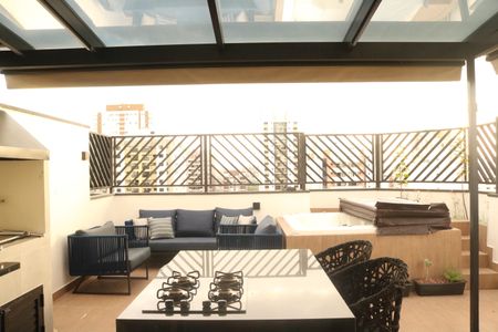 Apartamento à venda com 200m², 3 quartos e 3 vagasCobertura