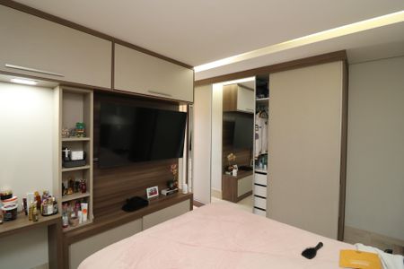 Casa à venda com 190m², 3 quartos e 4 vagasSuíte