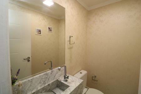 Casa à venda com 190m², 3 quartos e 4 vagasLavabo