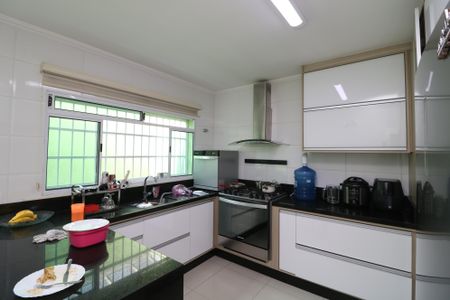 Casa à venda com 190m², 3 quartos e 4 vagasCozinha