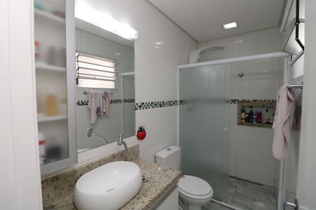 Casa à venda com 190m², 3 quartos e 4 vagasBanheiro