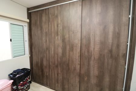 Casa à venda com 190m², 3 quartos e 4 vagasQuarto 2