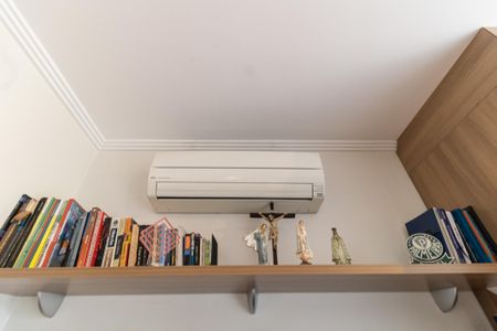 Casa à venda com 600m², 3 quartos e 7 vagas Casa à venda com 600m², 3 quartos e 7 vagasSuíte 3