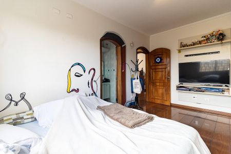 Casa à venda com 600m², 3 quartos e 7 vagas Casa à venda com 600m², 3 quartos e 7 vagasSuíte 3