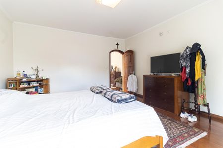 Casa à venda com 600m², 3 quartos e 7 vagas Casa à venda com 600m², 3 quartos e 7 vagasSuíte 1