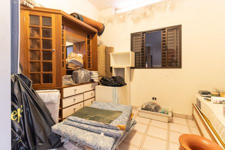 Casa à venda com 600m², 3 quartos e 7 vagas Casa à venda com 600m², 3 quartos e 7 vagasQuarto de Serviço