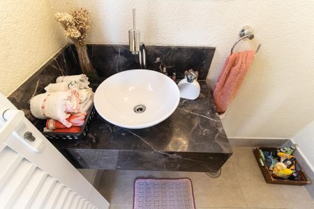 Casa à venda com 600m², 3 quartos e 7 vagas Casa à venda com 600m², 3 quartos e 7 vagasÁrea comum/Banheiro/Espaço Gourmet