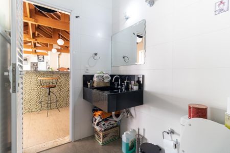 Casa à venda com 600m², 3 quartos e 7 vagas Casa à venda com 600m², 3 quartos e 7 vagasÁrea comum/Banheiro/Espaço Gourmet