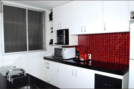 Apartamento à venda com 87m², 2 quartos e 1 vagaCozinha