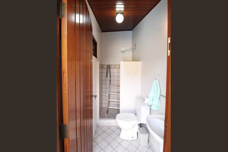 Casa à venda com 308m², 4 quartos e 4 vagasBanheiro Quintal