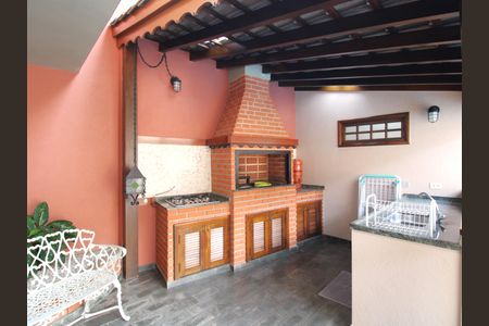 Casa à venda com 308m², 4 quartos e 4 vagasQuintal Gourmet