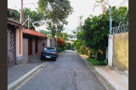 Casa à venda com 308m², 4 quartos e 4 vagasVista da Rua