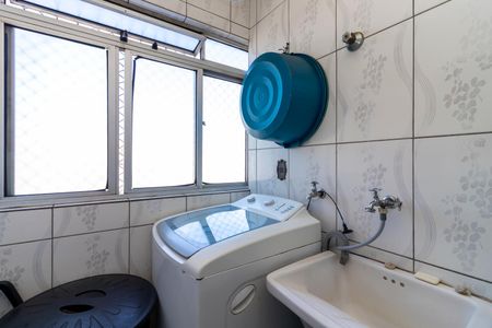 Apartamento à venda com 70m², 3 quartos e 1 vaga Apartamento à venda com 70m², 3 quartos e 1 vagaÁrea de Serviço