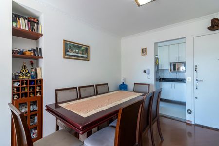 Apartamento à venda com 70m², 3 quartos e 1 vaga Apartamento à venda com 70m², 3 quartos e 1 vagaSala de Jantar