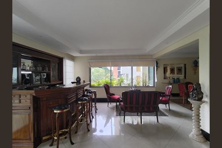 Apartamento à venda com 215m², 4 quartos e 2 vagas Apartamento à venda com 215m², 4 quartos e 2 vagasFoto 08