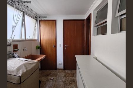Apartamento à venda com 215m², 4 quartos e 2 vagas Apartamento à venda com 215m², 4 quartos e 2 vagasFoto 52