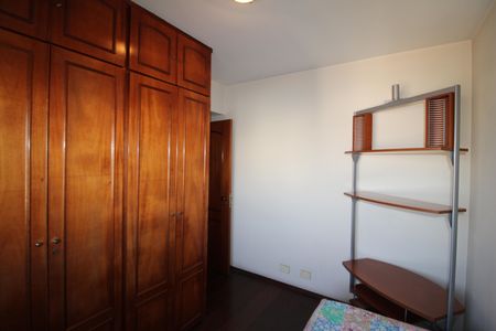 Apartamento à venda com 110m², 3 quartos e 2 vagasQuarto 2