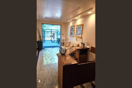 Apartamento à venda com 96m², 2 quartos e 1 vaga