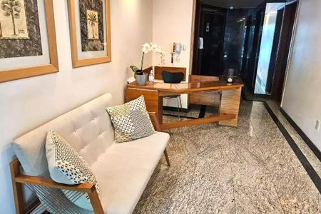 Apartamento à venda com 96m², 2 quartos e 1 vaga